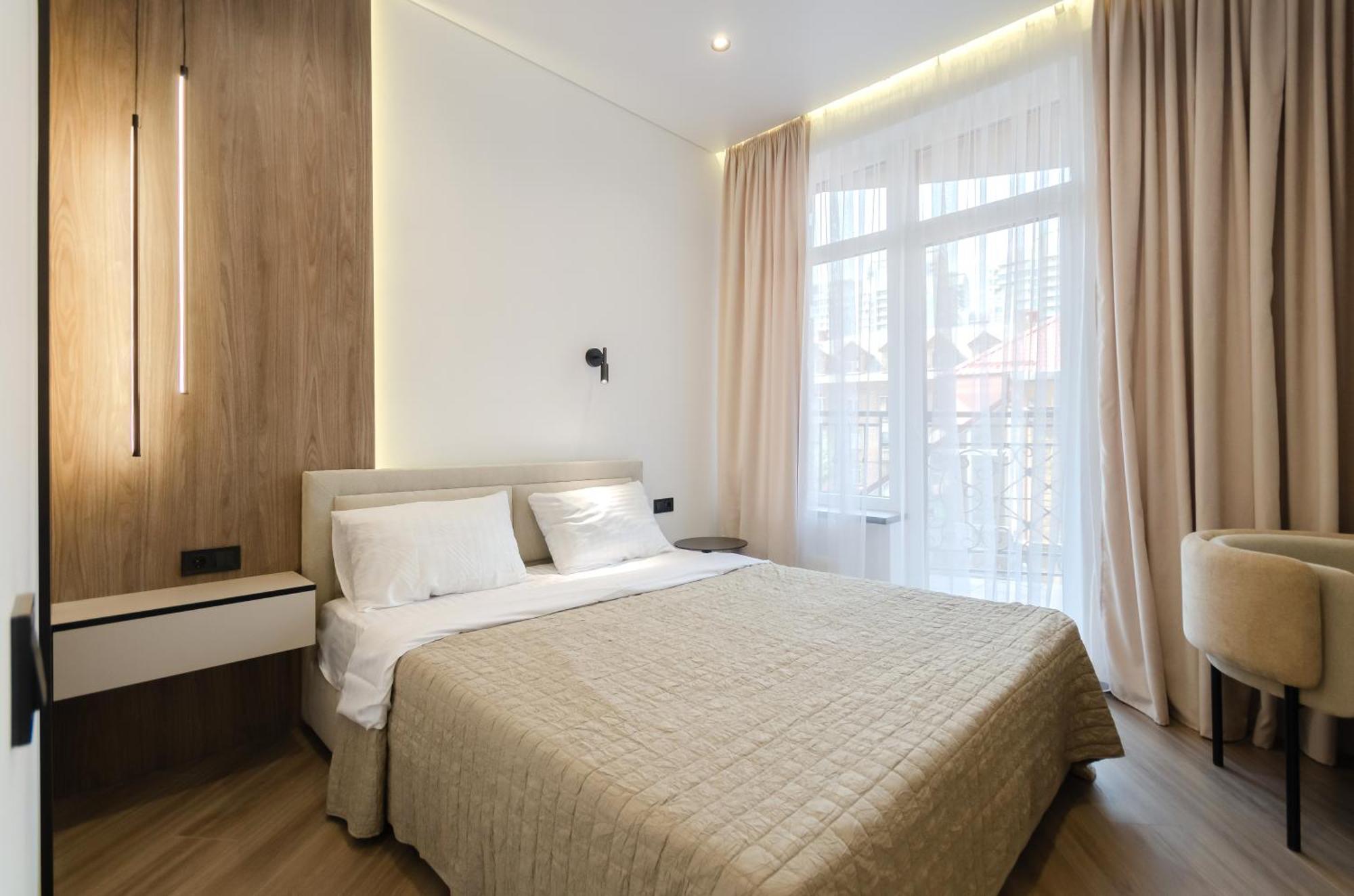 Petrovdom 2-76 Luxury Living In Rc Pechersk Plaza Kiev Ngoại thất bức ảnh