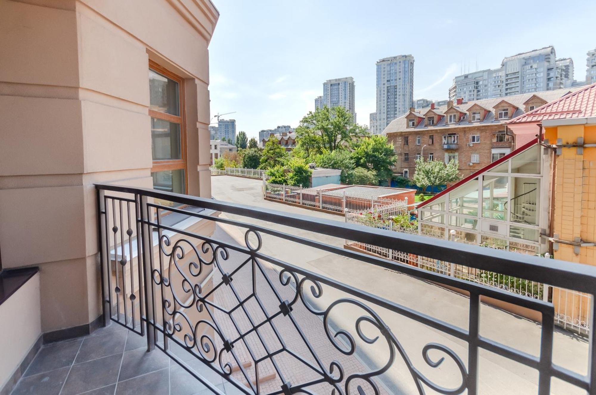 Petrovdom 2-76 Luxury Living In Rc Pechersk Plaza Kiev Ngoại thất bức ảnh