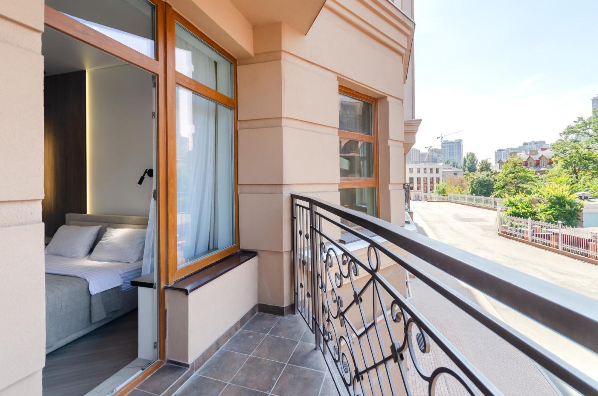 Petrovdom 2-76 Luxury Living In Rc Pechersk Plaza Kiev Ngoại thất bức ảnh