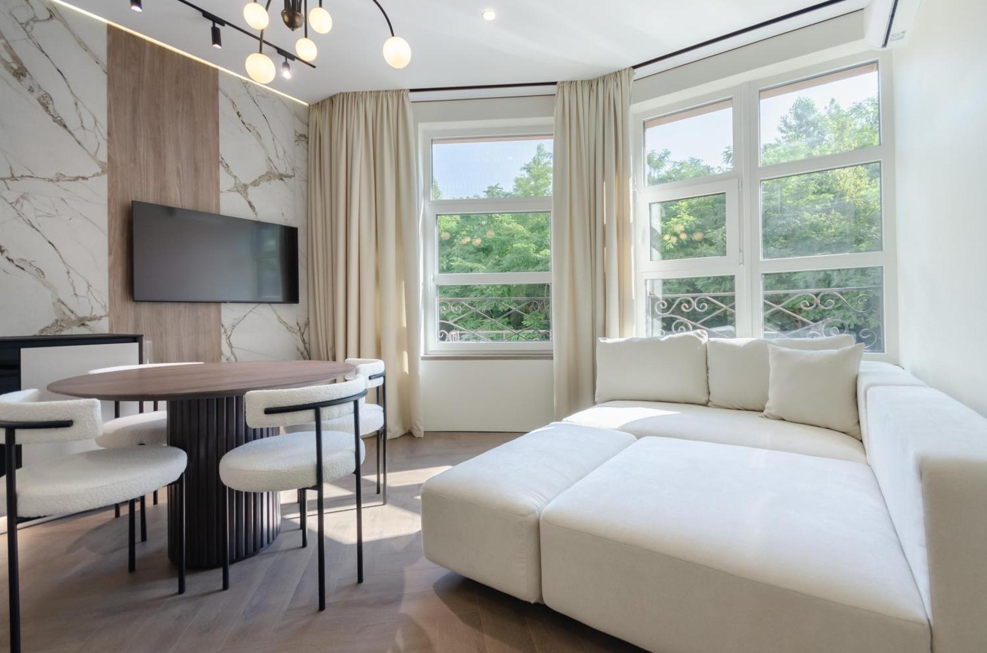 Petrovdom 2-76 Luxury Living In Rc Pechersk Plaza Kiev Ngoại thất bức ảnh