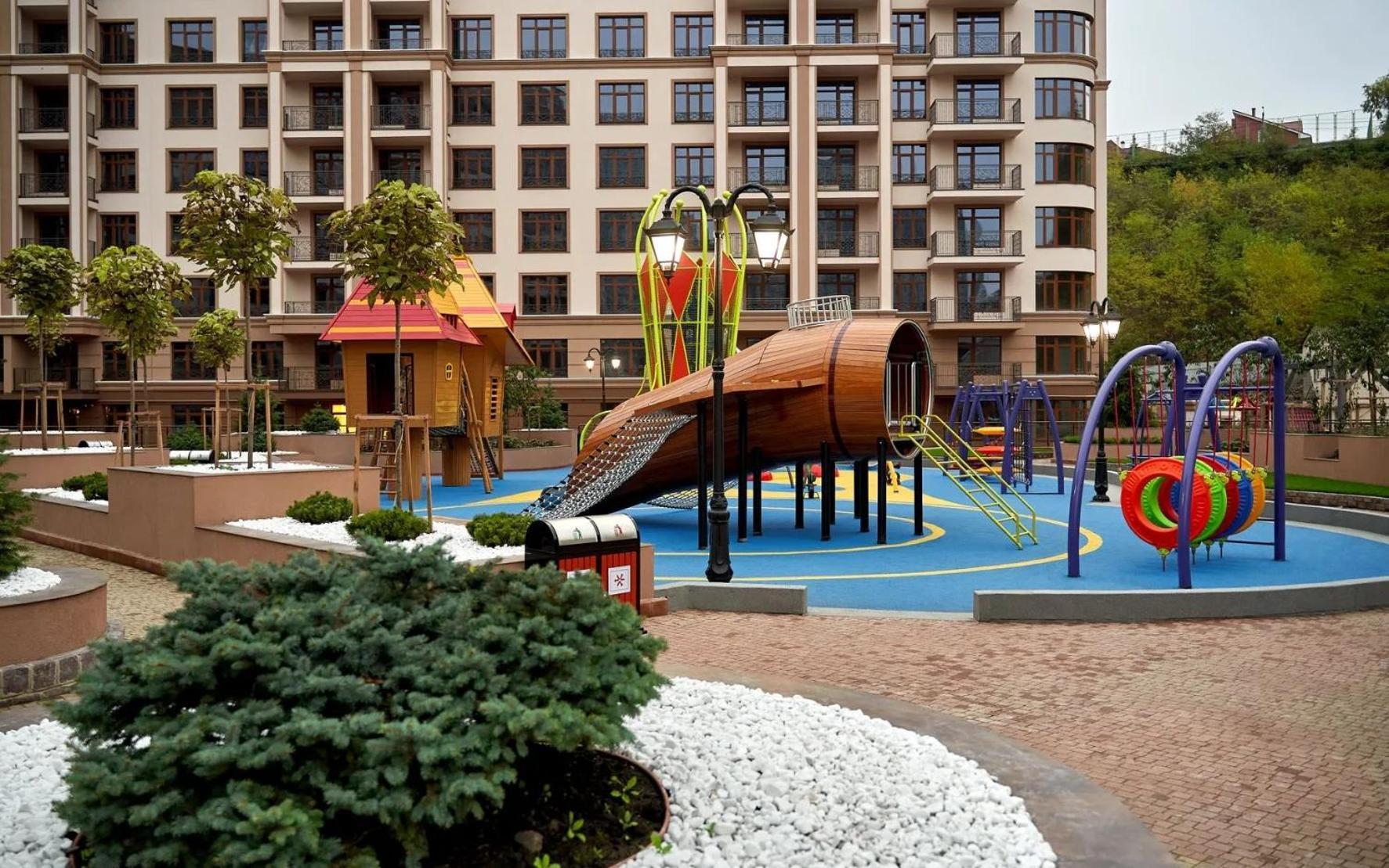 Petrovdom 2-76 Luxury Living In Rc Pechersk Plaza Kiev Ngoại thất bức ảnh